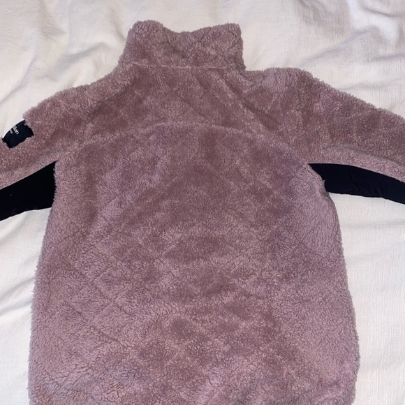 Calvin Klein zip-up jacket size medium - Picture 3 of 7